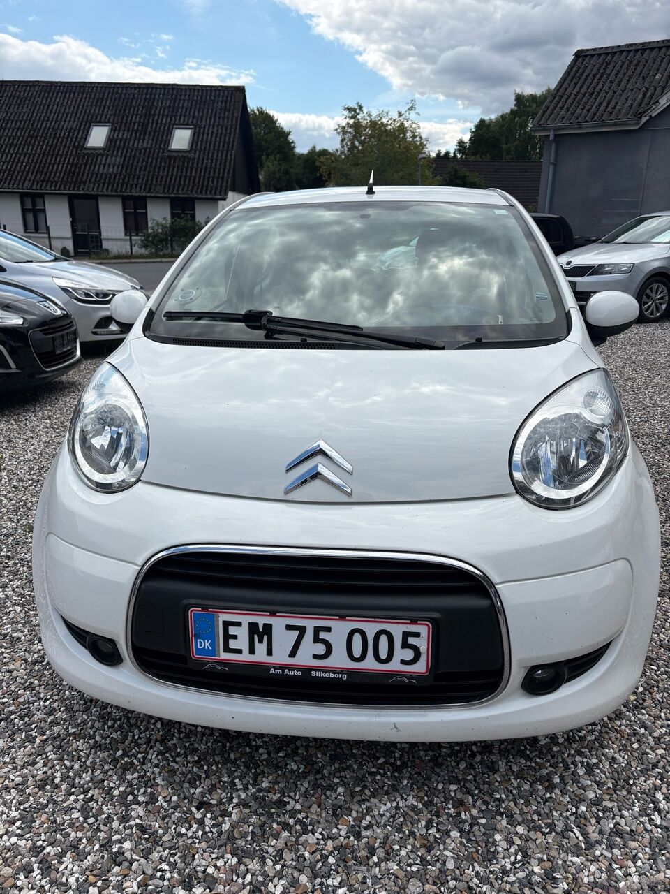 
								Citroën C1 1,0 68HK 5d full									