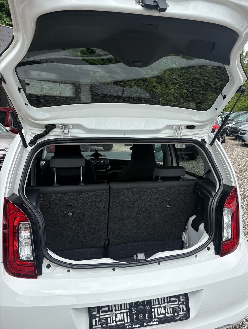 
								Skoda Citigo 1,0 MPI Ambition 60HK 5d full									