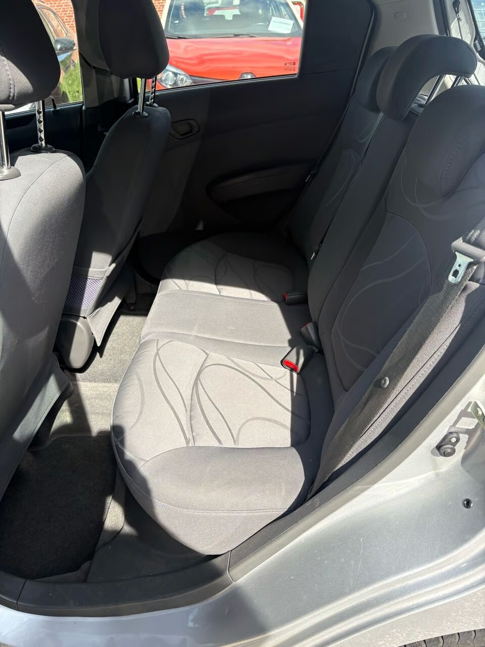 
								Chevrolet Spark 1,0 LS 68HK 5d full									