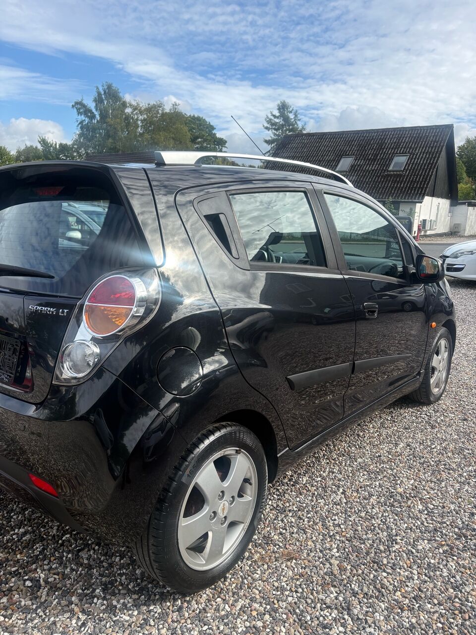 
								Chevrolet Spark full									