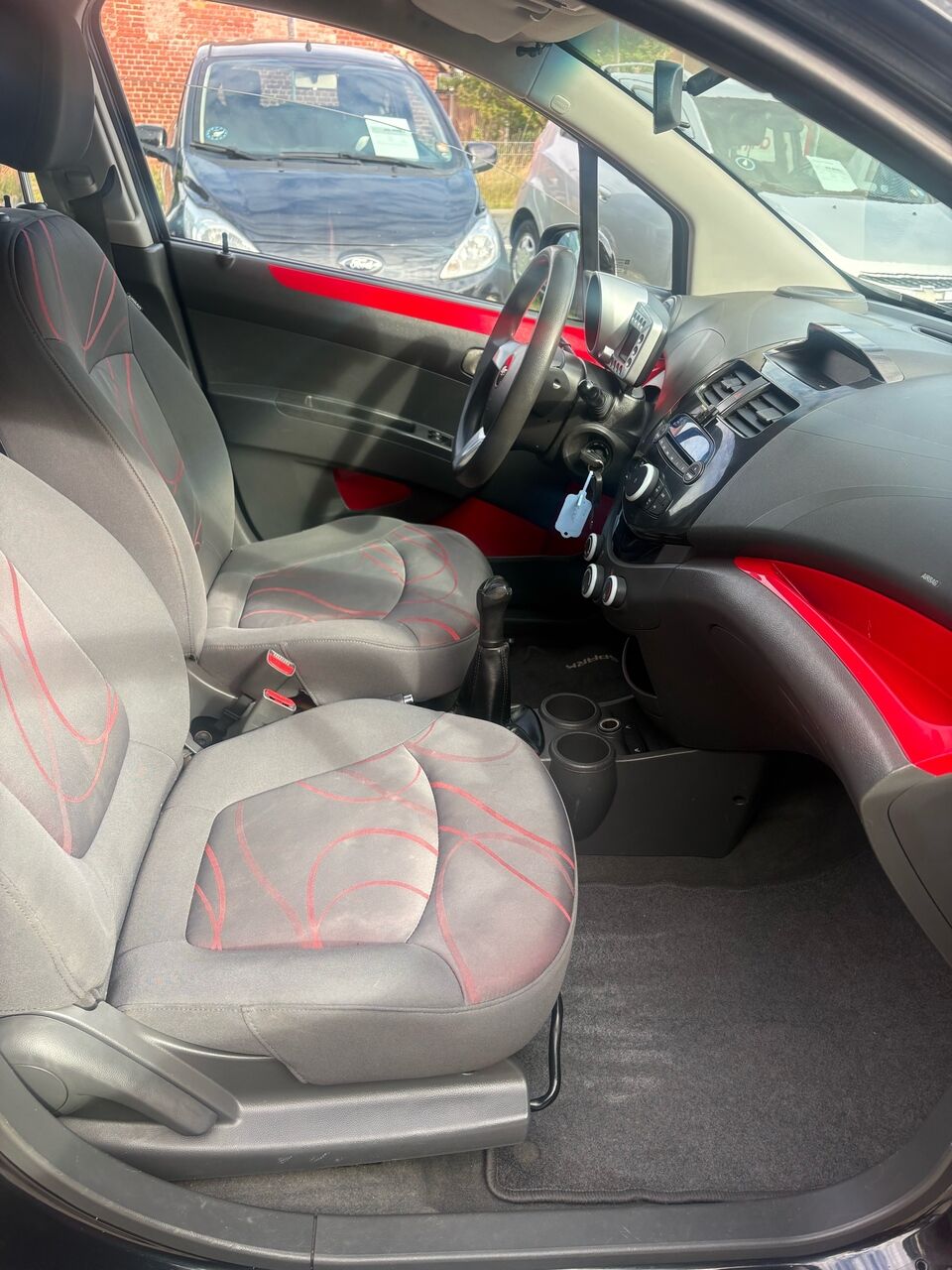 
								Chevrolet Spark full									