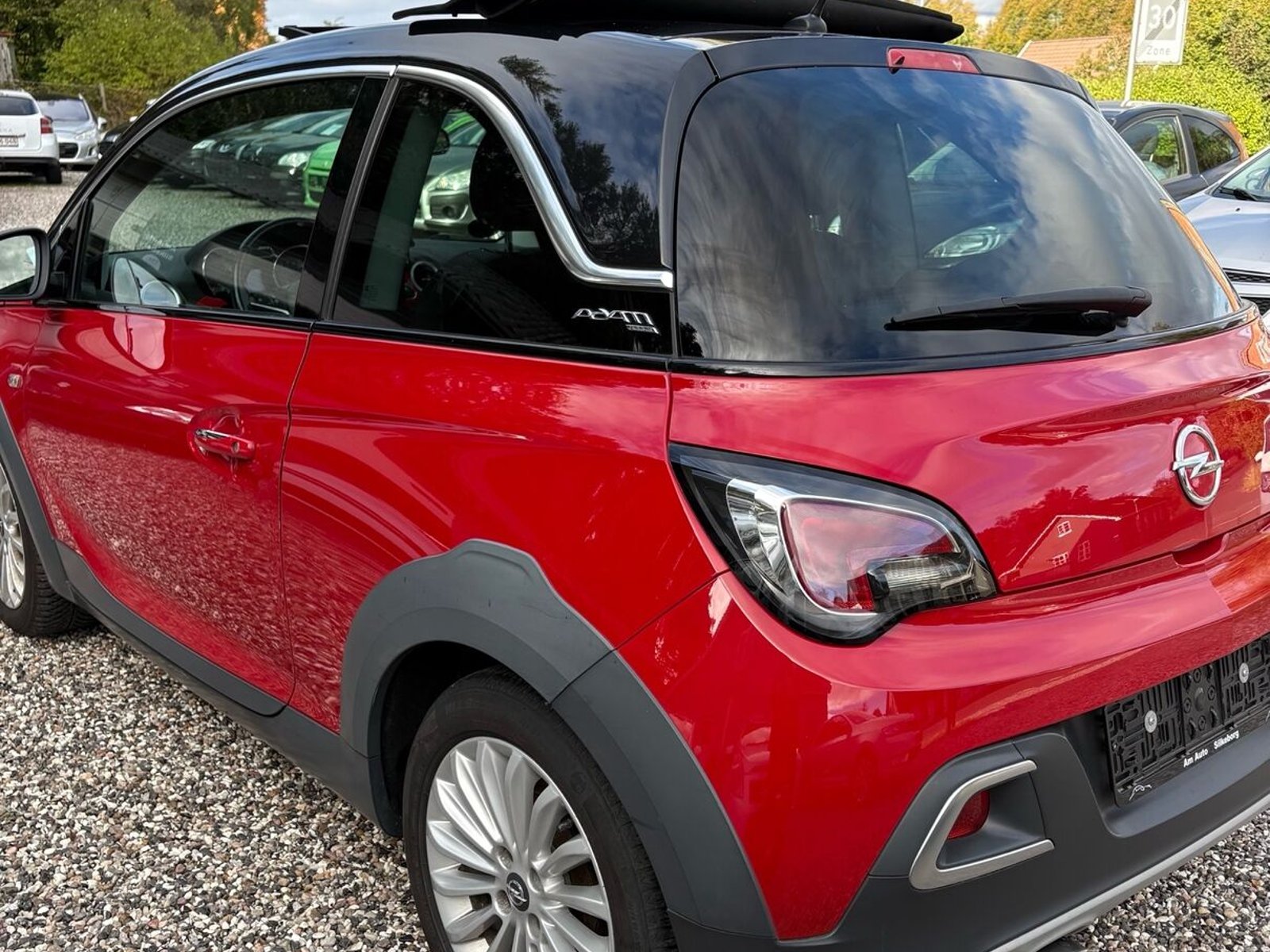 
								Opel Adam 1,0 ECOTEC Rocks 90HK 3d 6g full									