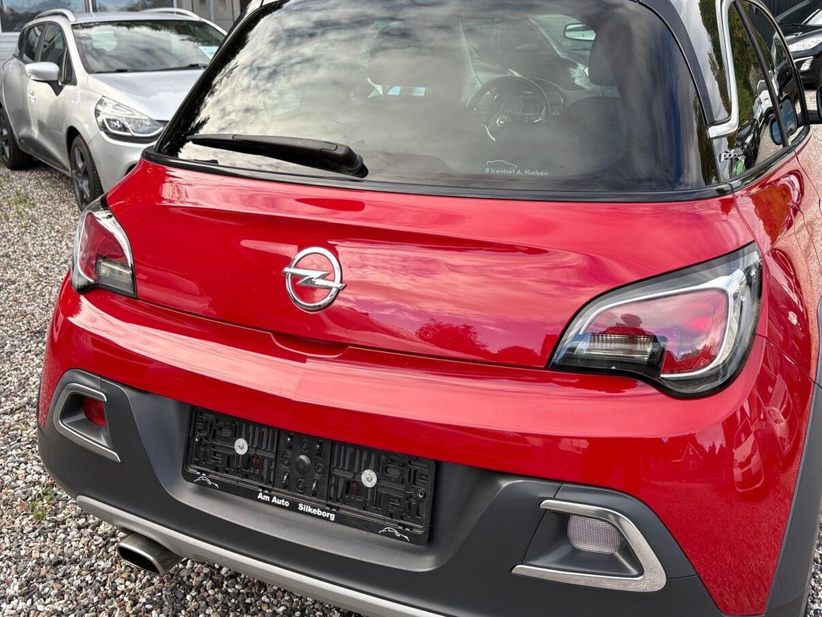 
								Opel Adam 1,0 ECOTEC Rocks 90HK 3d 6g full									